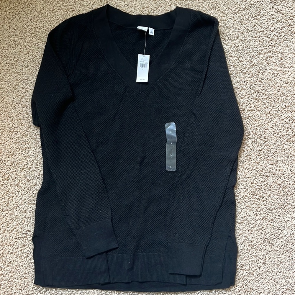 NWT GAP SWEATER